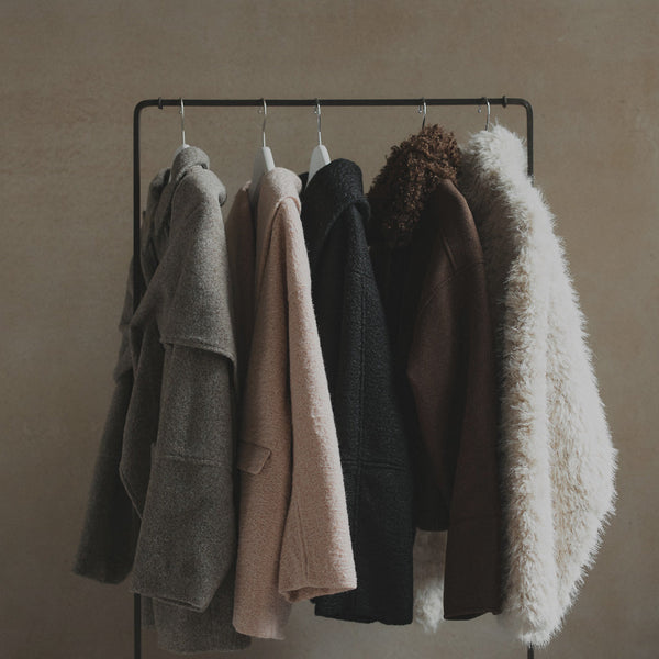 ALL OUTER – LIAN