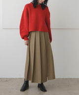 プリーツスリットスカート