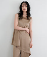 サテンアシメブラウス