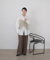 レースアップニットビスチェ