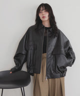 フェイクレザーミドルブルゾン