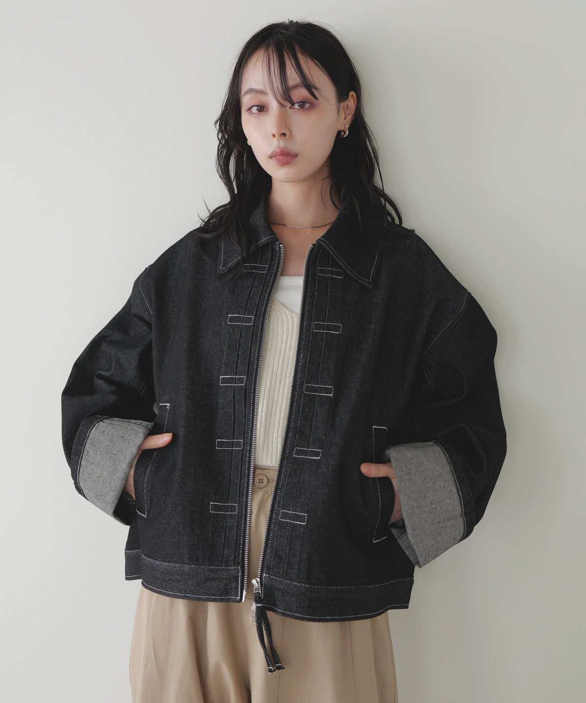 タグ付き未使用　ICB Vネックオーバーシャツ　レーヨンポリエステル　黒 RE1759EU12844_2_l.jpg