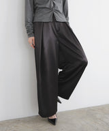 【2月中旬予約商品】サテンタックワイドパンツ