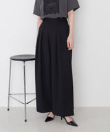 ツータックドレープワイドパンツ