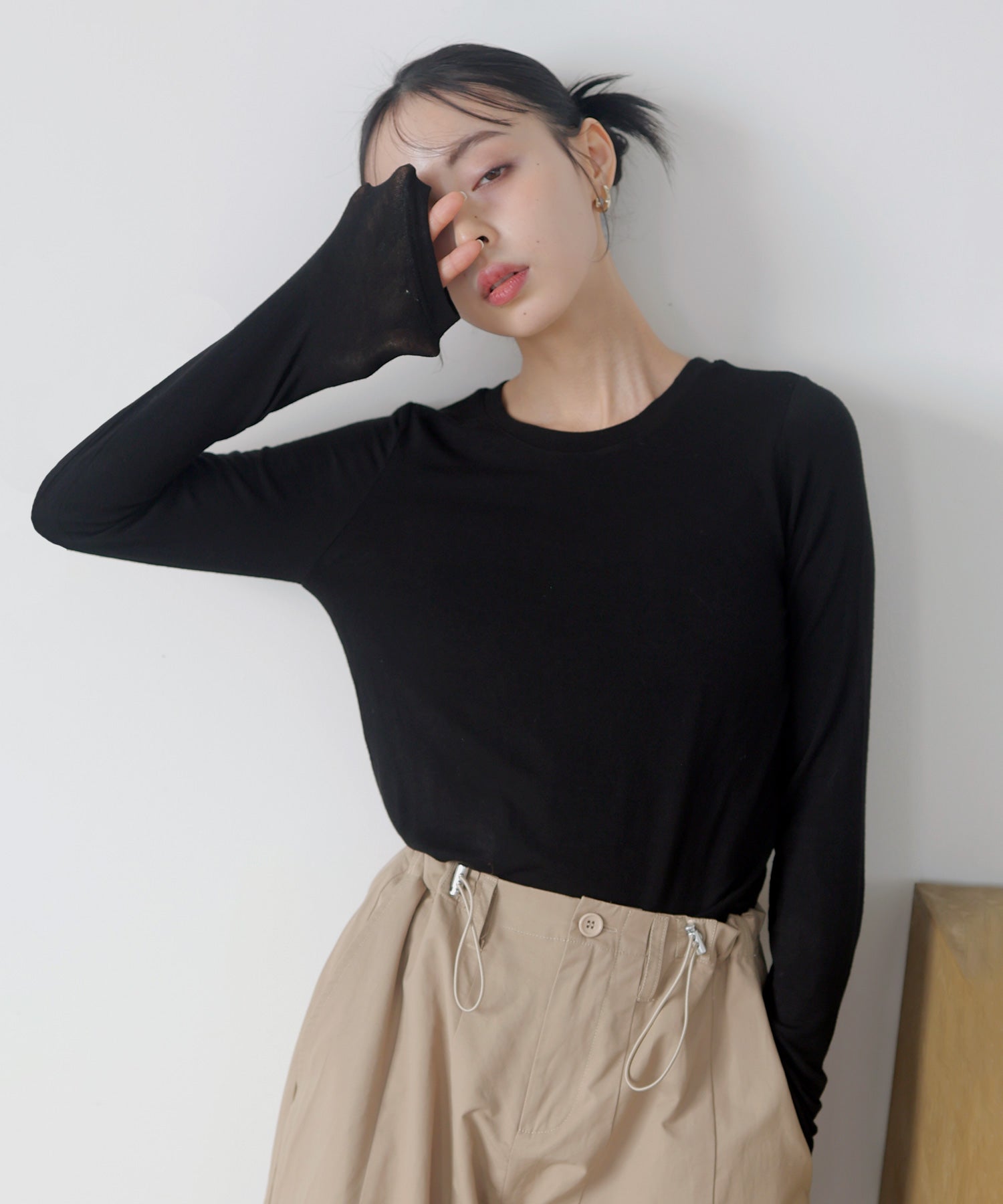 クルーネックシアーカットプルオーバー – LIAN