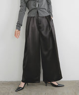【2月中旬予約商品】サテンタックワイドパンツ