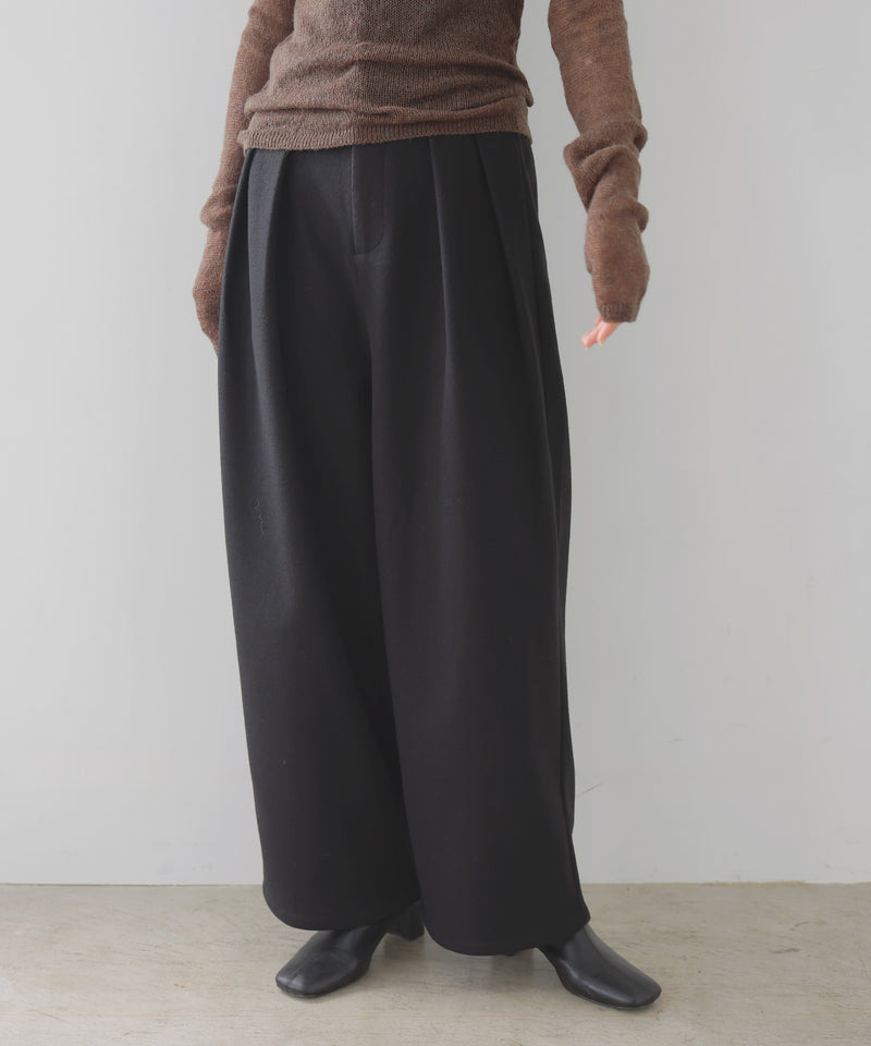ウールライクタックワイドパンツ