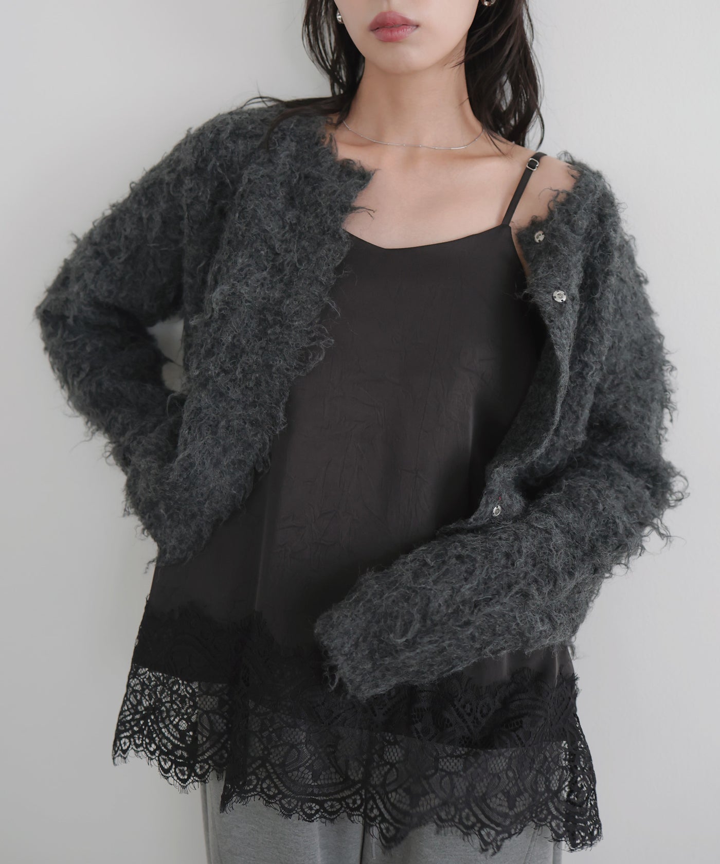 一部予約商品】レースサテンキャミ – LIAN