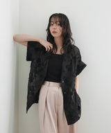 フラワーエンブロイダリーハーフジャケット