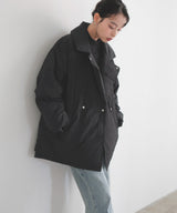 タフタテーラードダウンジャケット