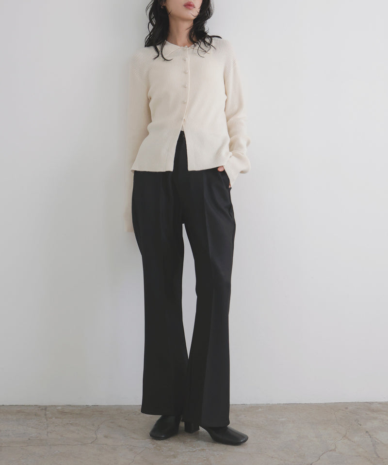 【12月中旬予約商品】センタータックフレアパンツ