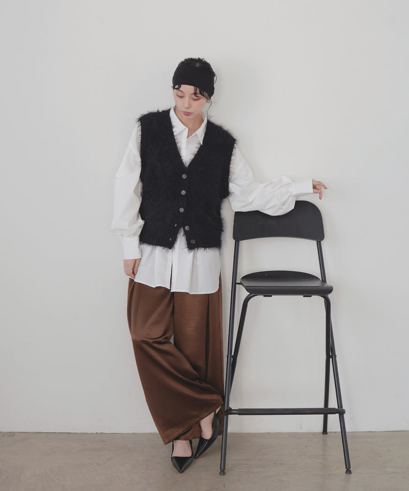 【8月下旬予約商品】フェザーＶネックニット