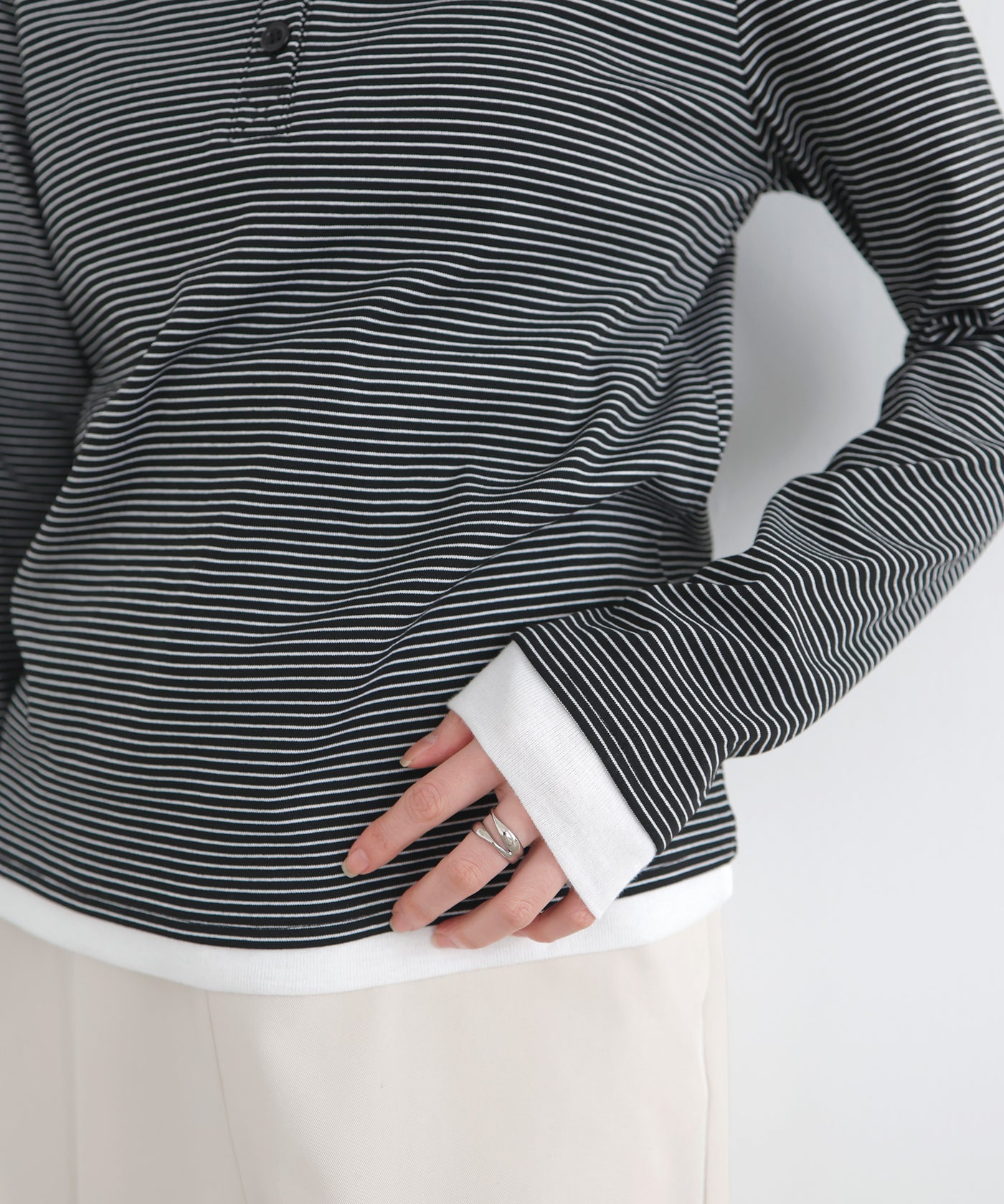 ボーダーリブヘンリーネックプルオーバー – LIAN