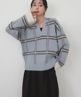 【11月上旬予約商品】シャギーチェックキーネックニット