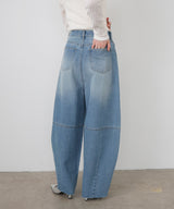 コクーンデニムパンツ