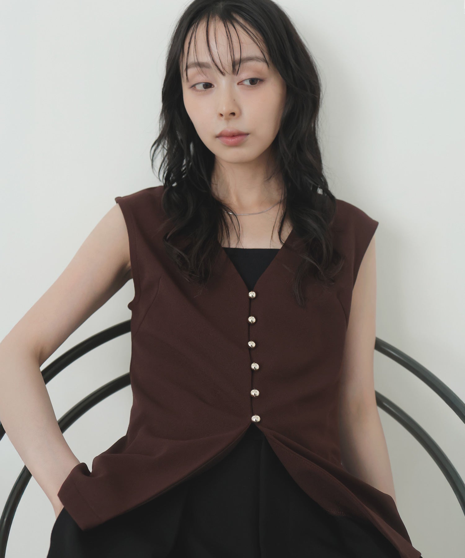 カットジョーゼットノースリーブジレ – LIAN