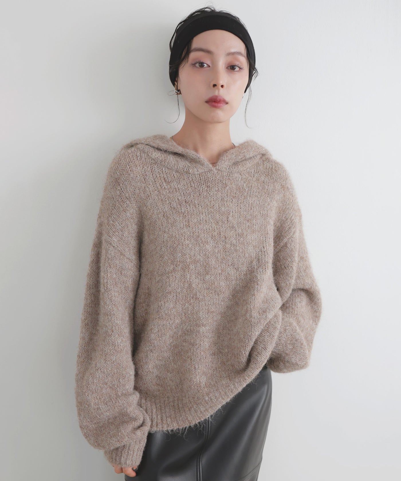 フーディーニットプルオーバー – LIAN