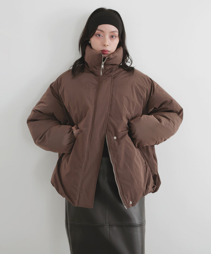 バルーンダウンブルゾン