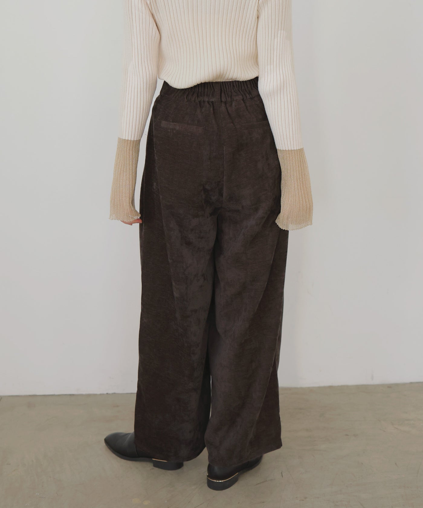 ベロアタックワイドパンツ – LIAN