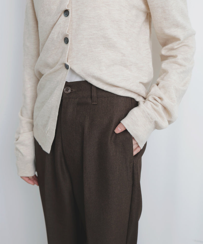 【12月中旬予約商品】センタータックフレアパンツ
