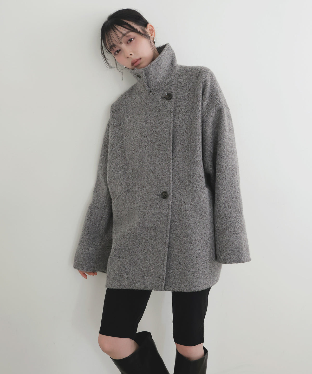 OUTER – LIAN