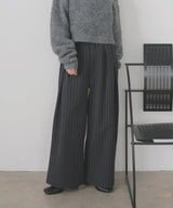 ストライプタックパンツ