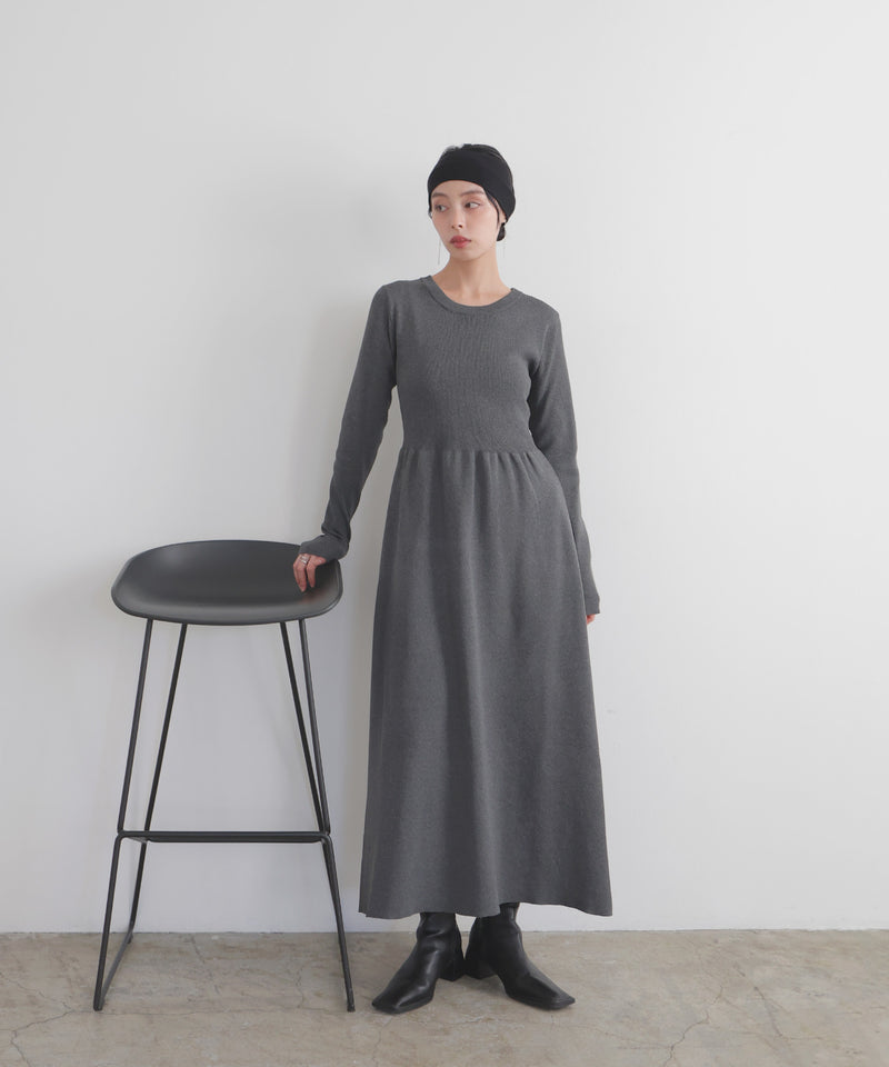 リブフレアニットワンピース