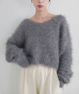 フェザーVネックニットプルオーバー