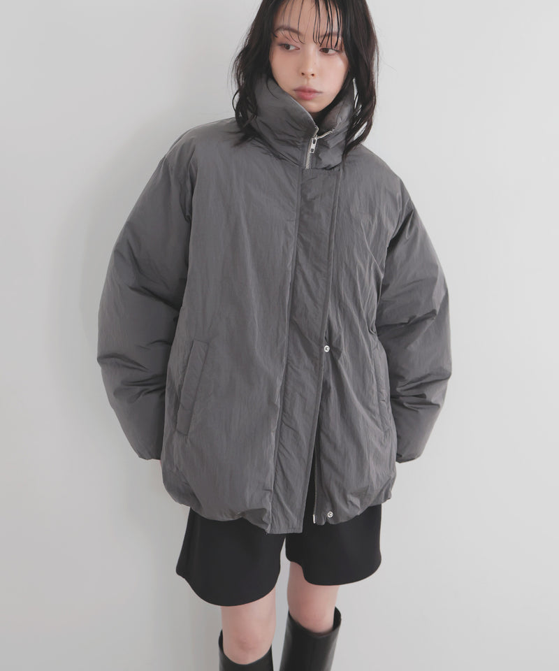 バルーンダウンブルゾン