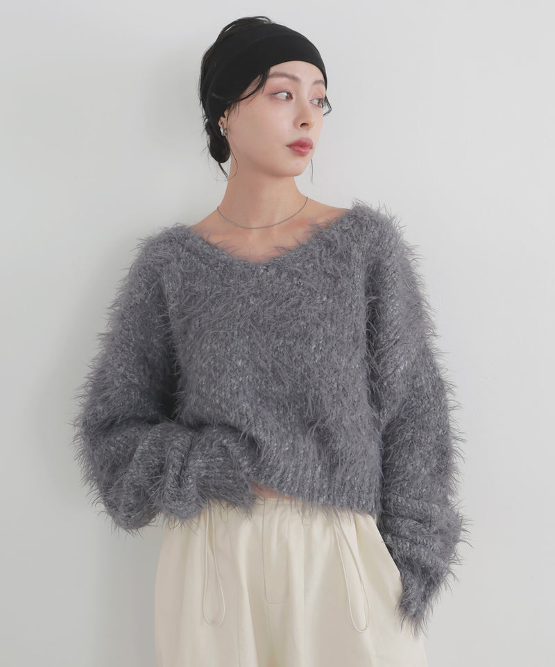 フェザーVネックニットプルオーバー