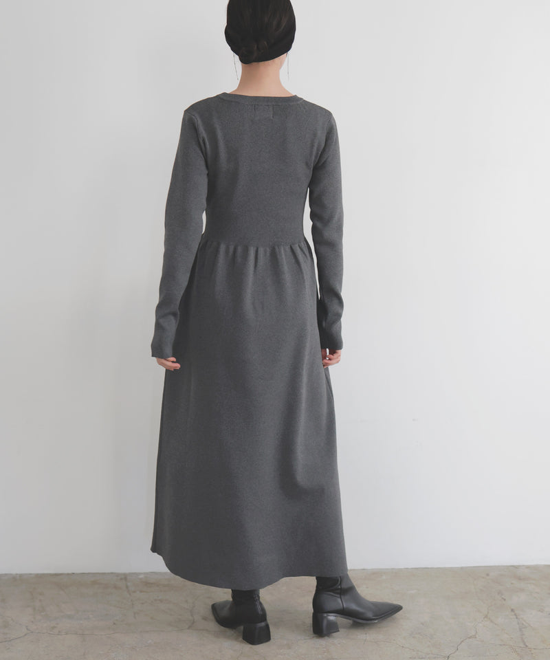 リブフレアニットワンピース