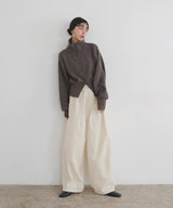 ボタンデザイン2WAYネックニット
