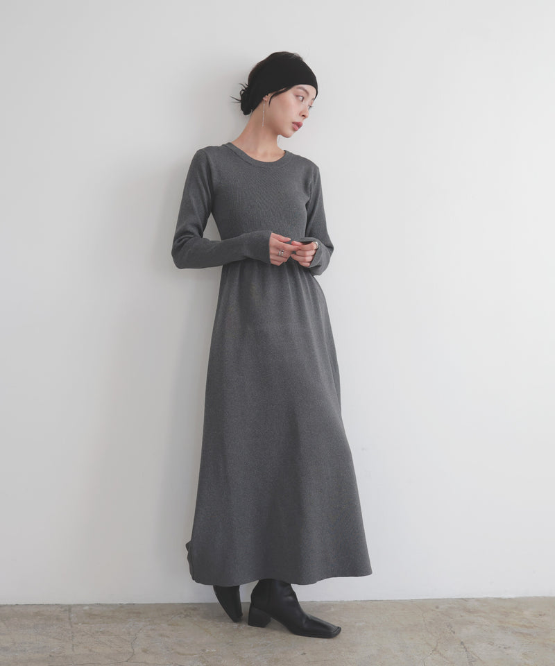 リブフレアニットワンピース