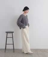 フェザーVネックニットプルオーバー