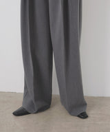 【1月下旬予約商品】ツータックワイドパンツ