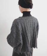 ダメージVネックカーディガン