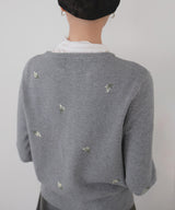 フラワー刺繍ニットカーディガン