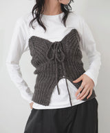 レースアップニットビスチェ