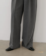 【1月下旬予約商品】ツータックワイドパンツ