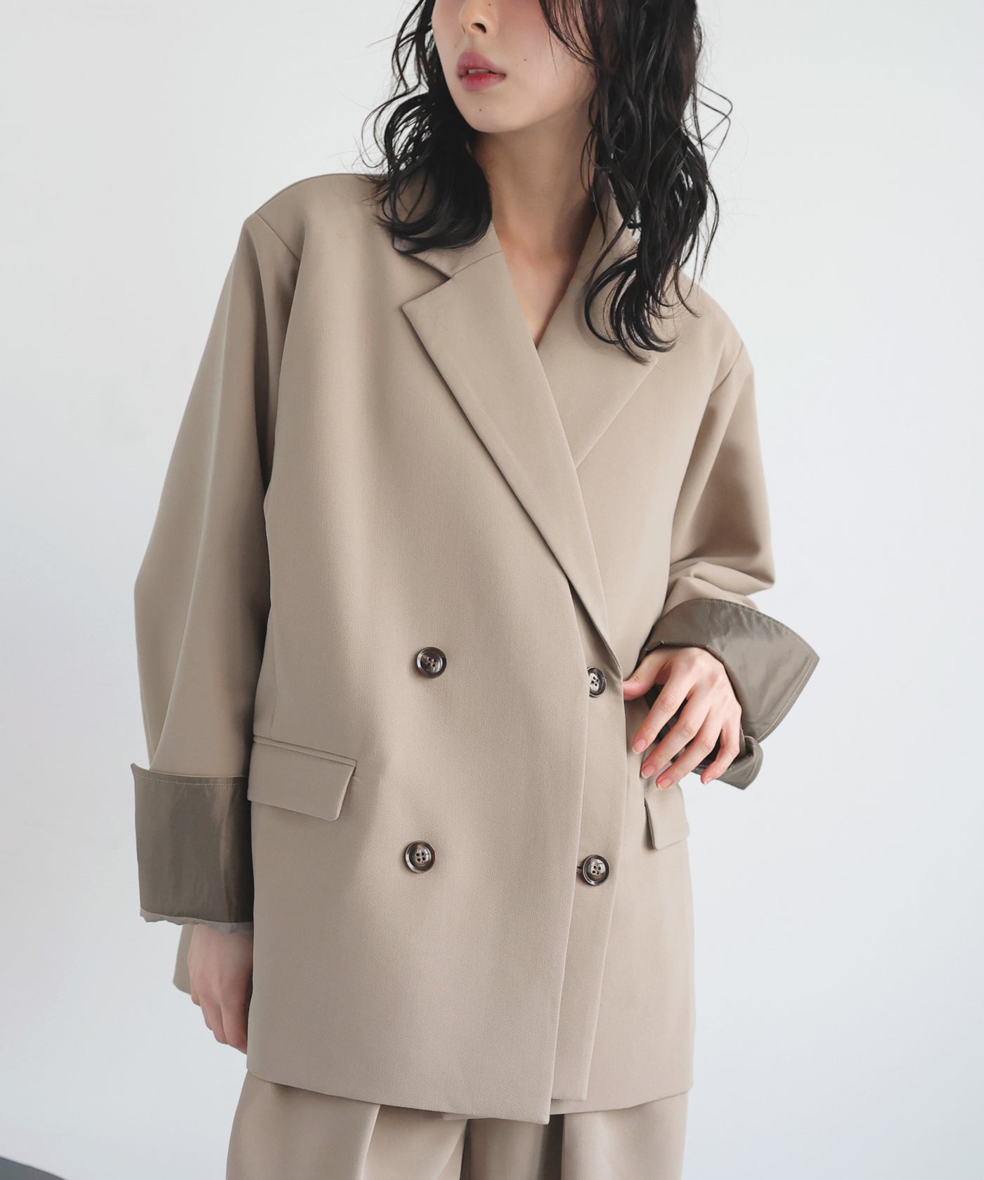 レイヤードデザインテーラードジャケット – LIAN