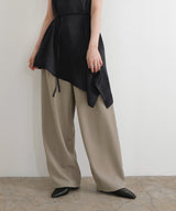 サイドタックワイドスラックス