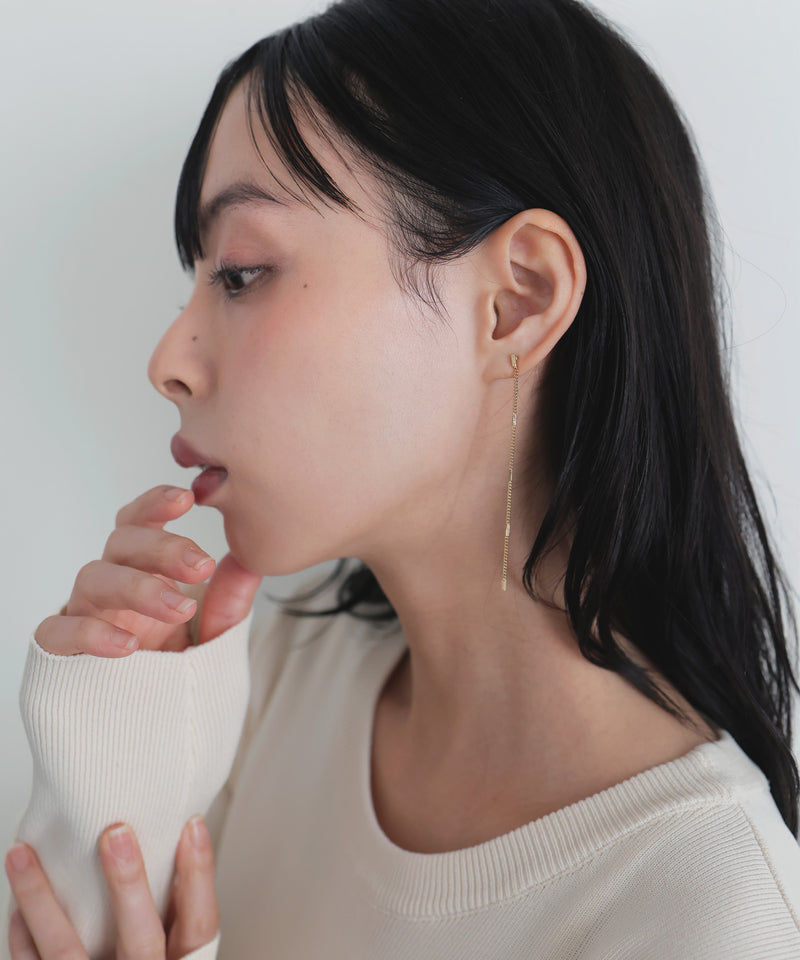 ラインロングピアス