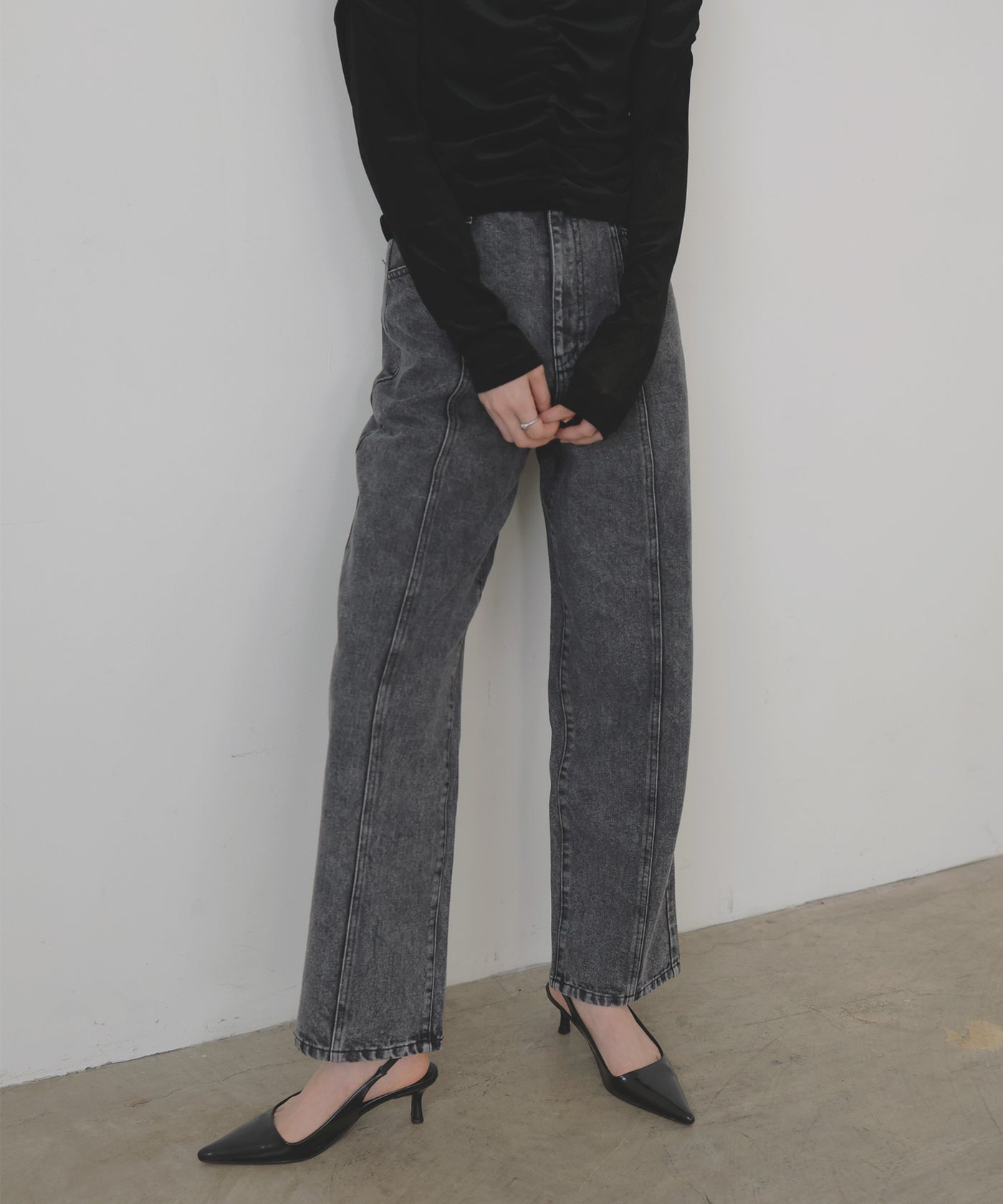 センターラインストレートデニムパンツ – LIAN