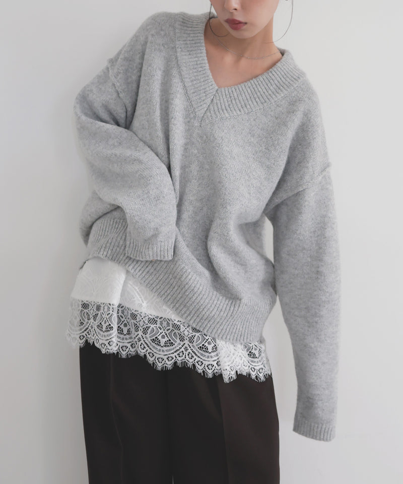 Vネックニットセーター