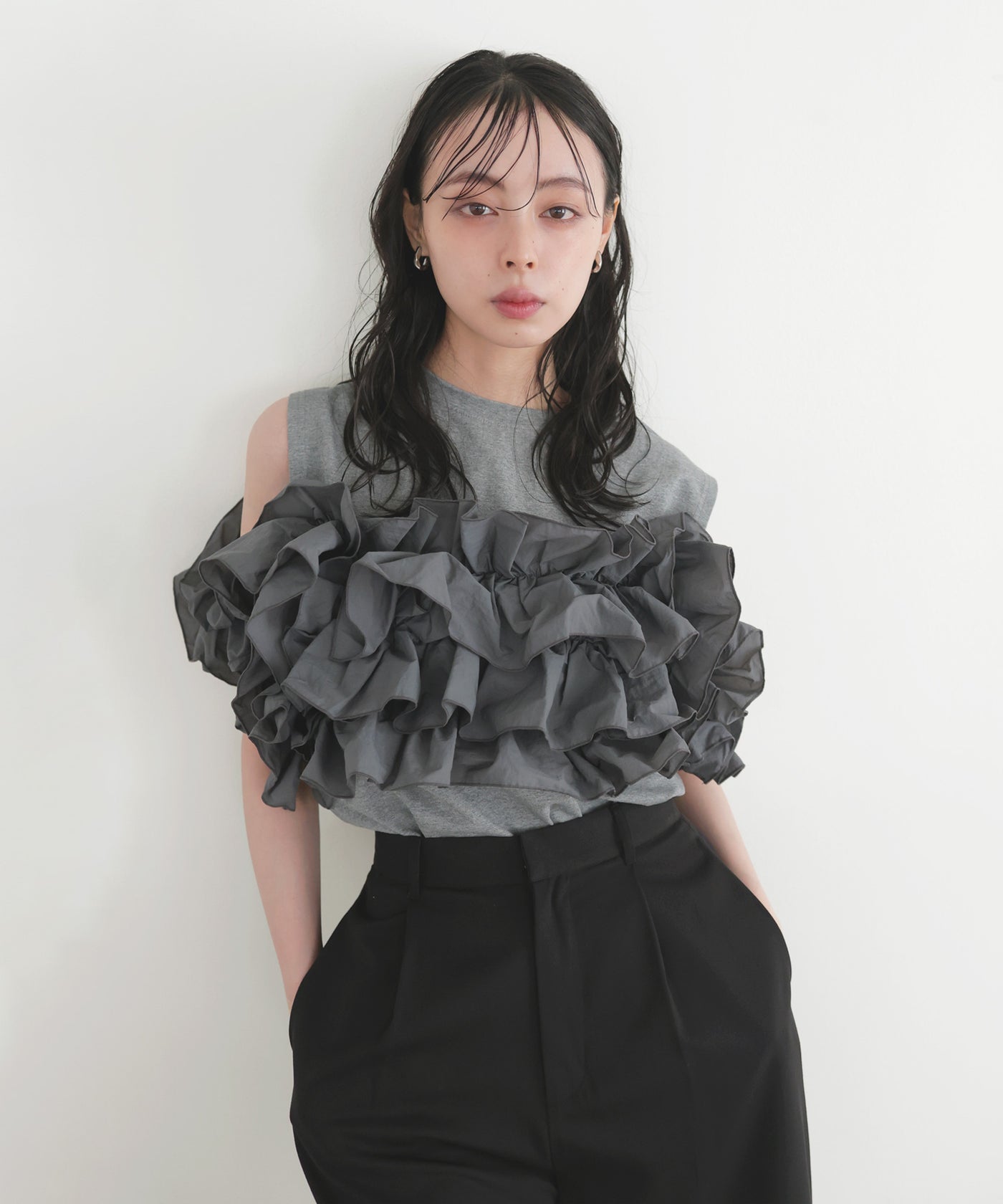 【新品タグ付き】LIAN フリルビスチェドッキングT ホワイト NEW ARRIVAL】 ✔︎フリルビスチェドッキングT ¥5,940(tax in