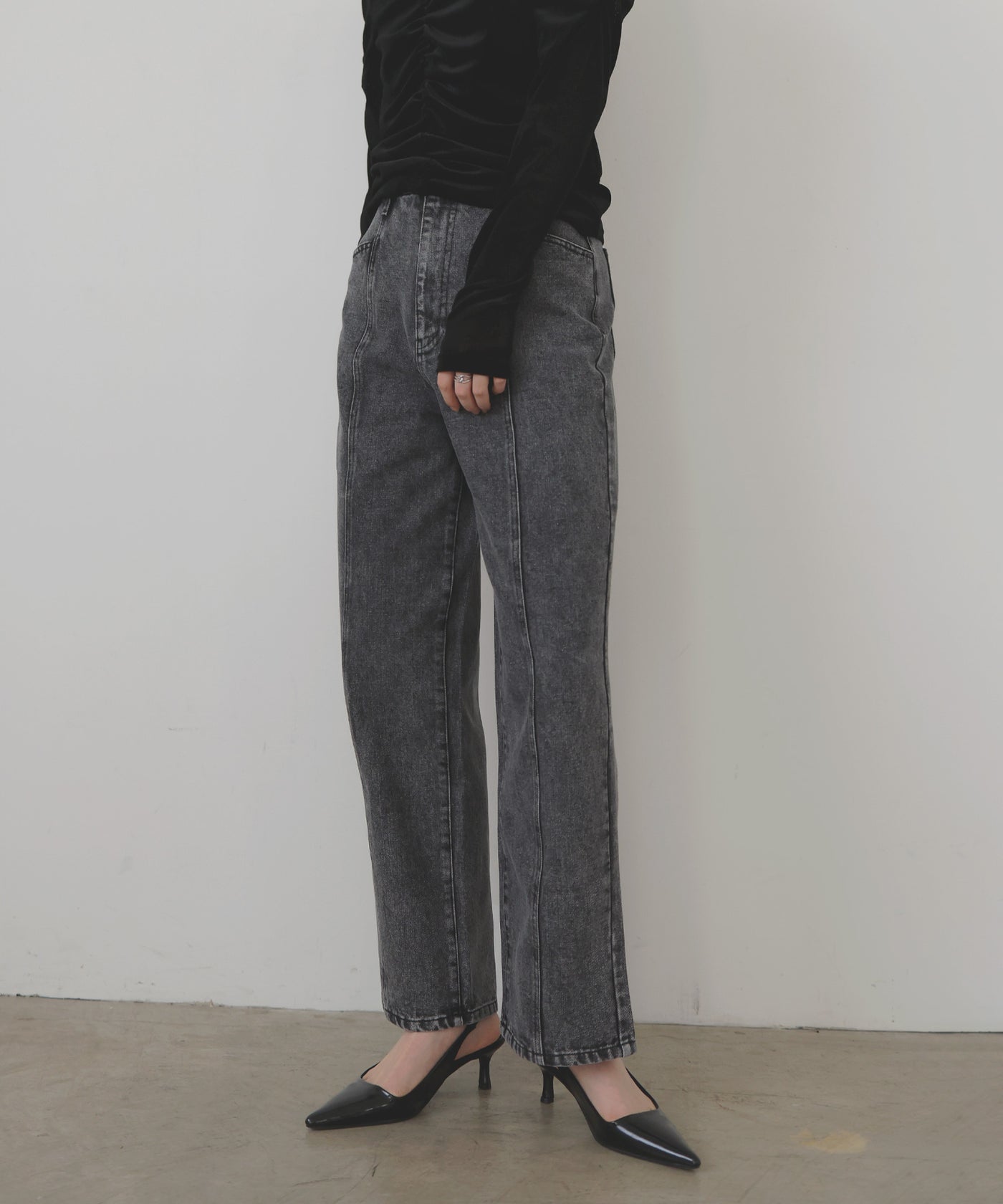 センターラインストレートデニムパンツ – LIAN