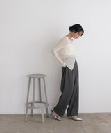 サイドタックワイドスラックス