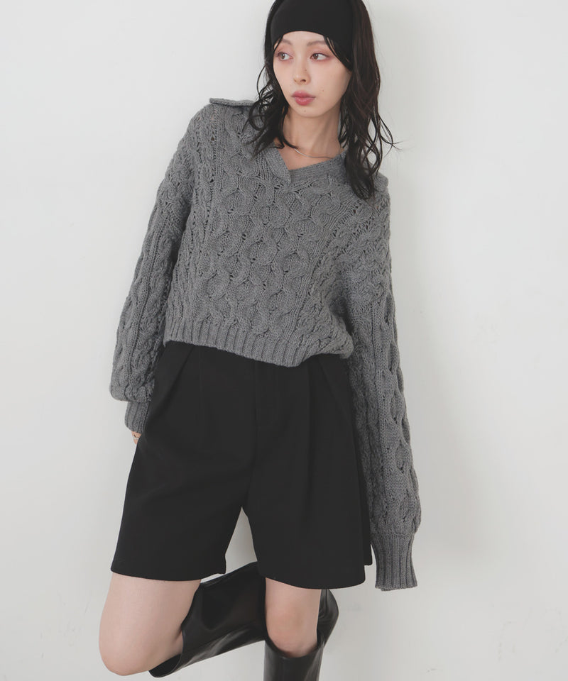 【11月中旬予約商品】ケーブルクロップドポロニット