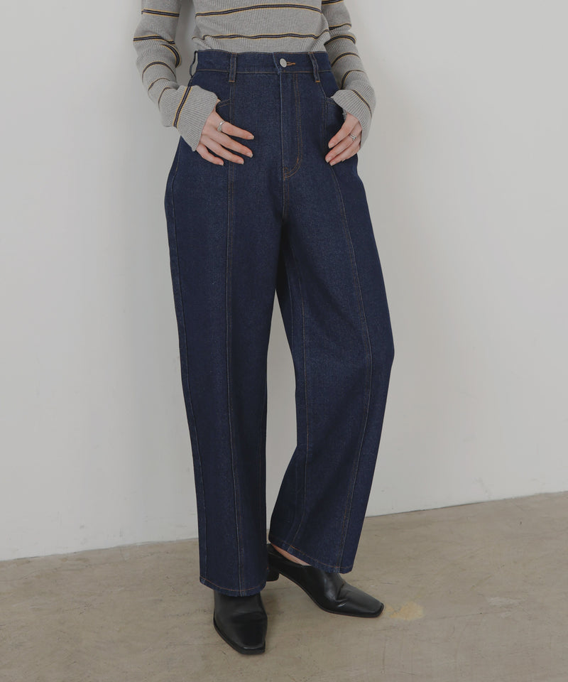 センターラインストレートデニムパンツ