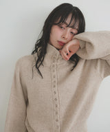ボタンデザイン2WAYネックニット